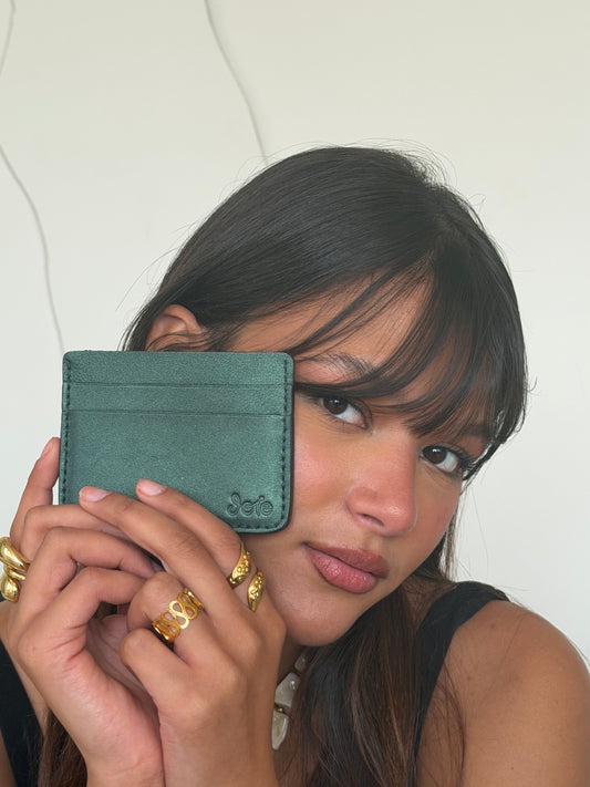 Joie Signature Cardholder – Bottle Green