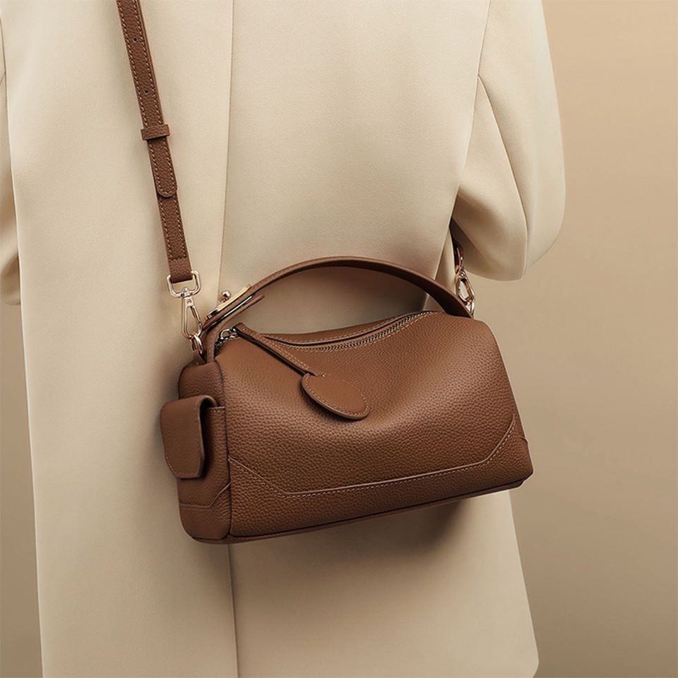LUNARA Cross Bag