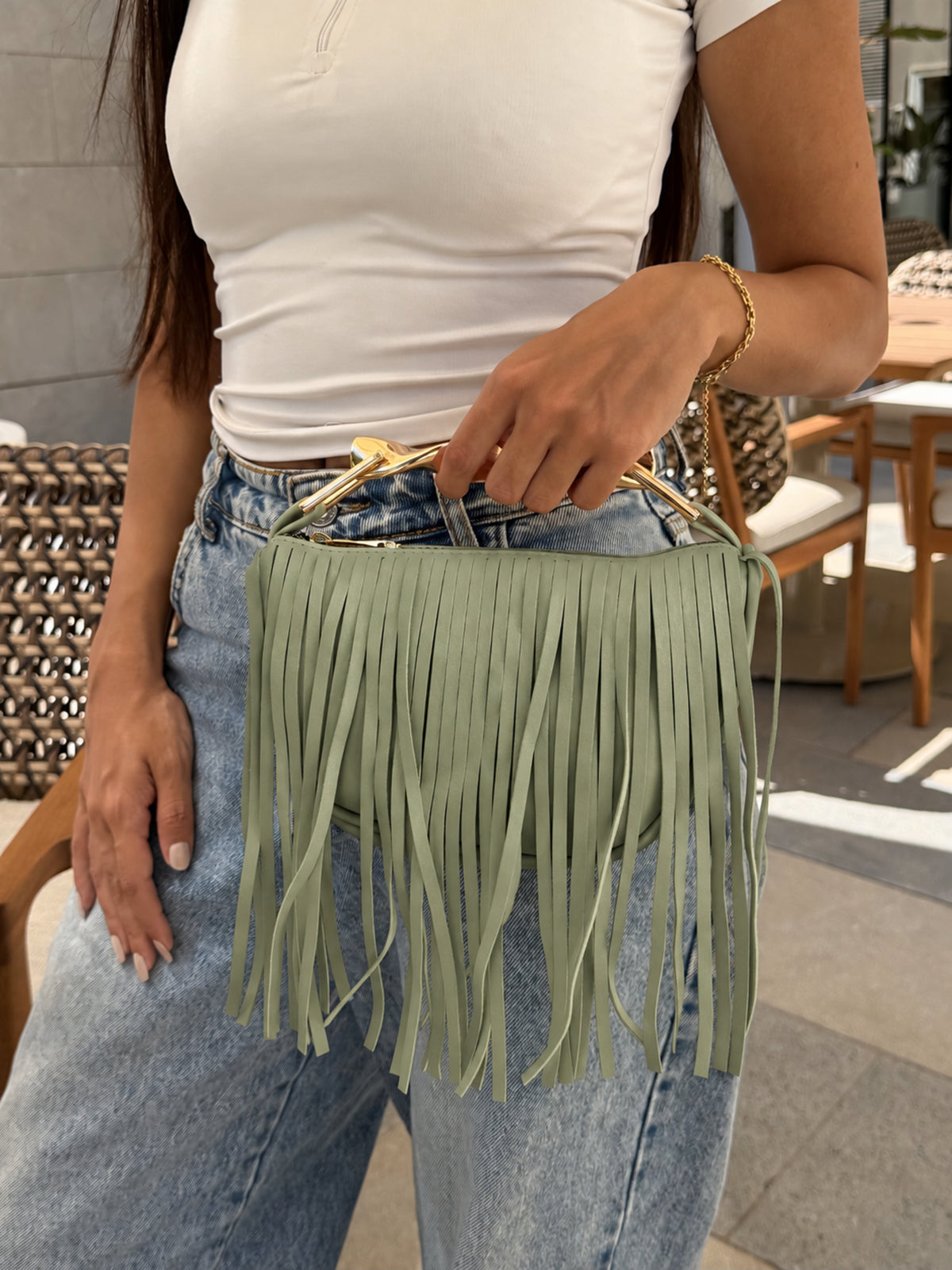 Wave Handle Clutch/Cross